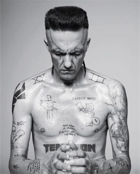 di antwoord ninja tattoo.